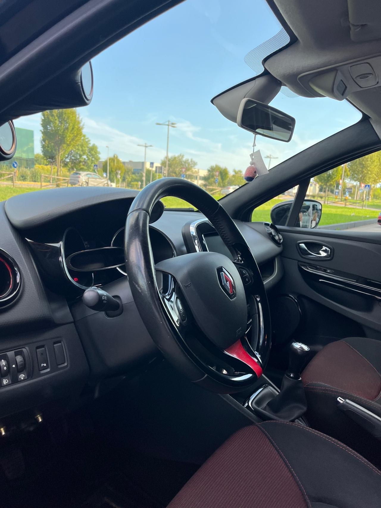 Renault Clio 1.2 Neopatentati