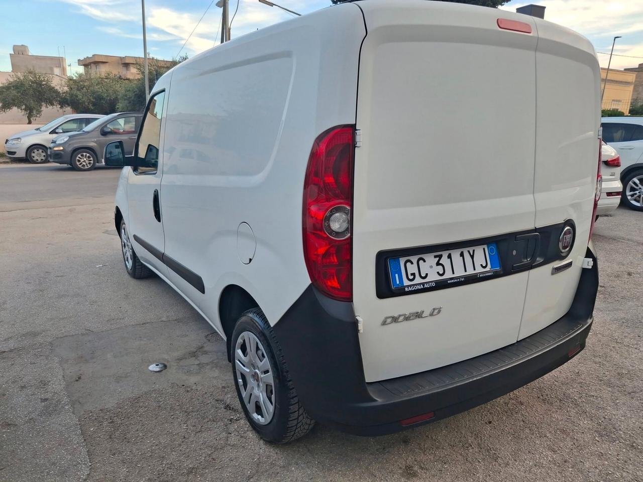Fiat Doblo Doblò 1.6 MJT 105CV PL-TN Cargo Maxi Lamierato SX 3 posti