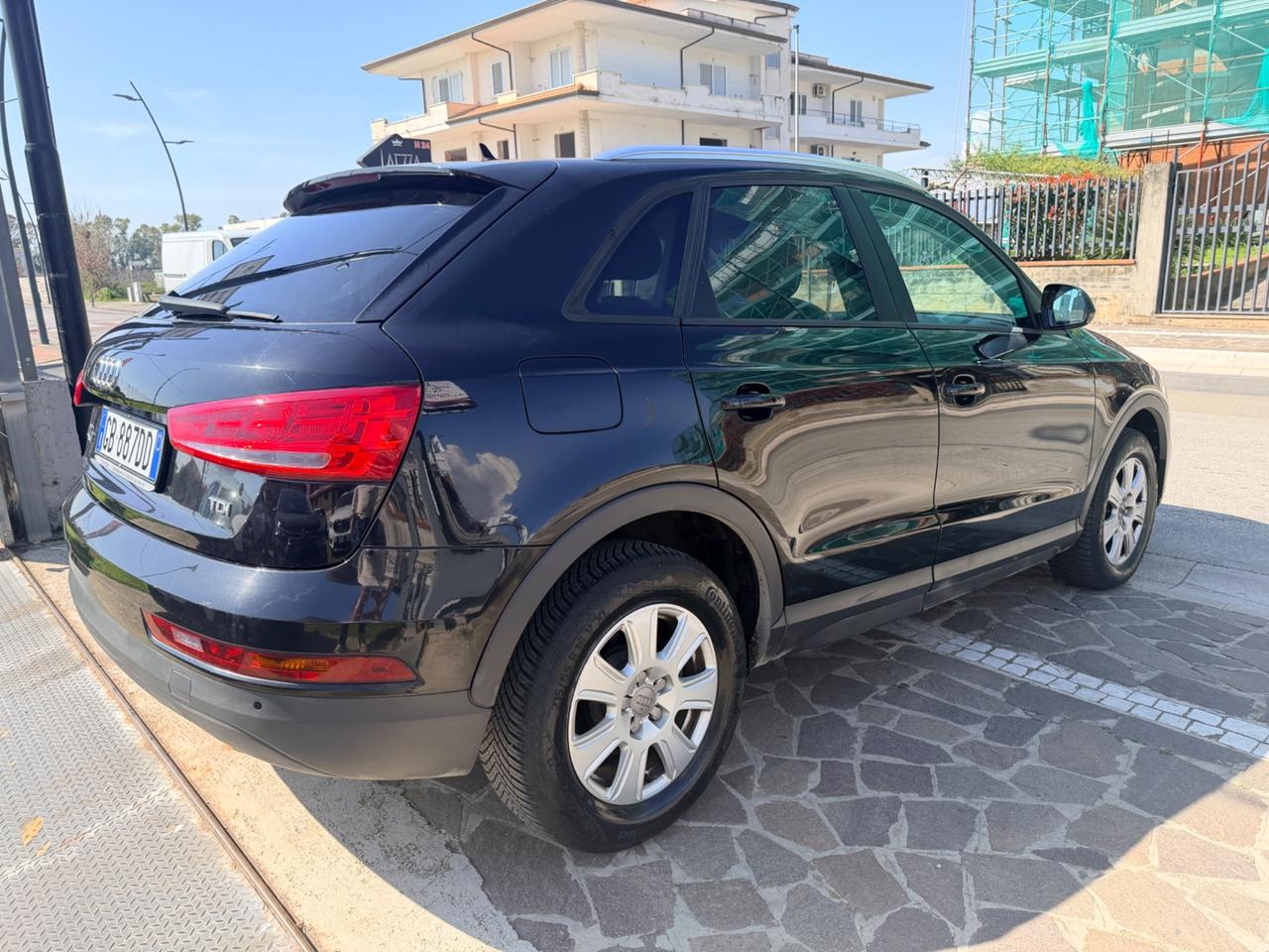 Audi Q3 2.0 TDI 120 CV Design