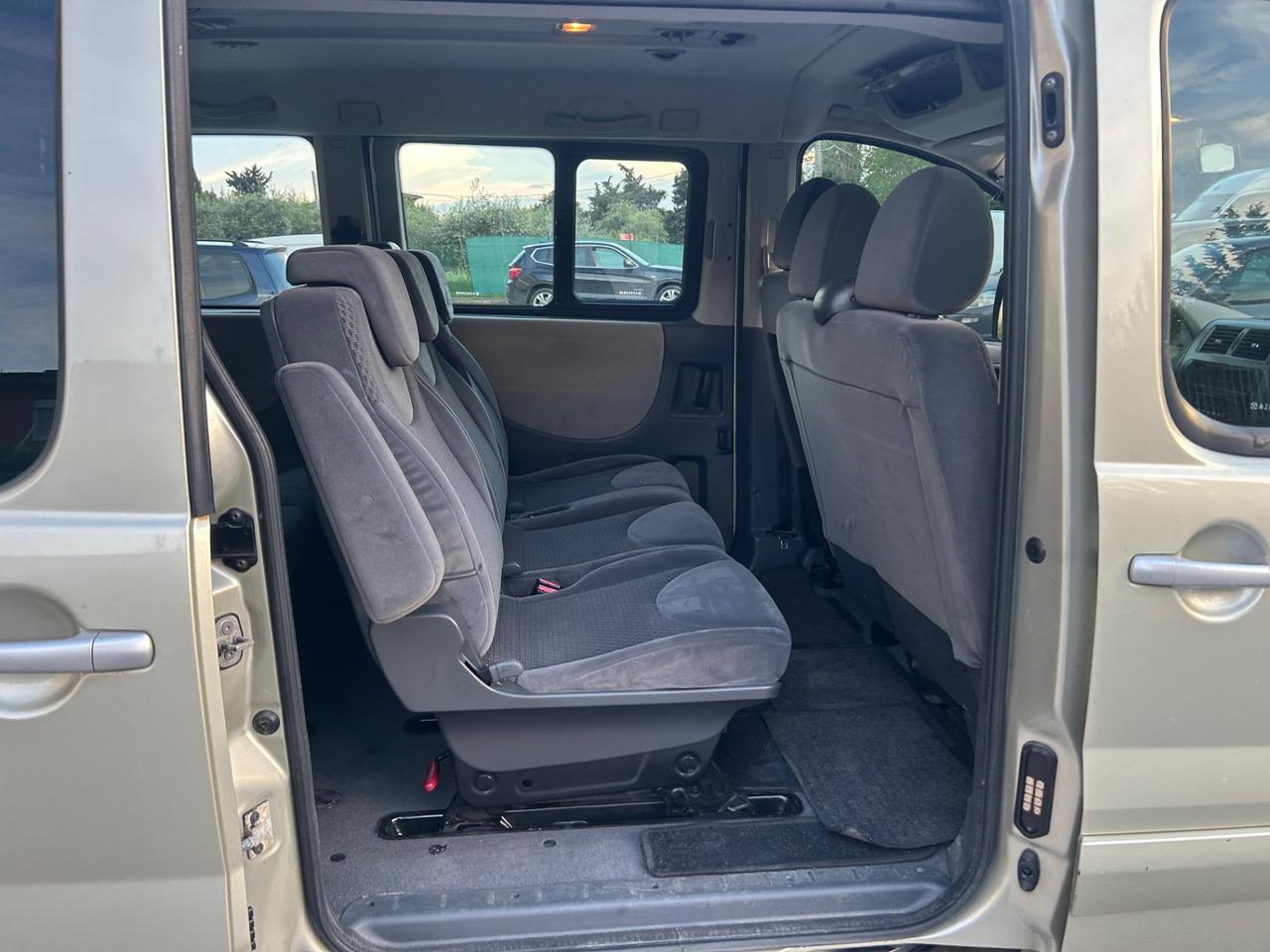 Citroen Jumpy 2.0 HDi/120 9 Posti Gancio Traino