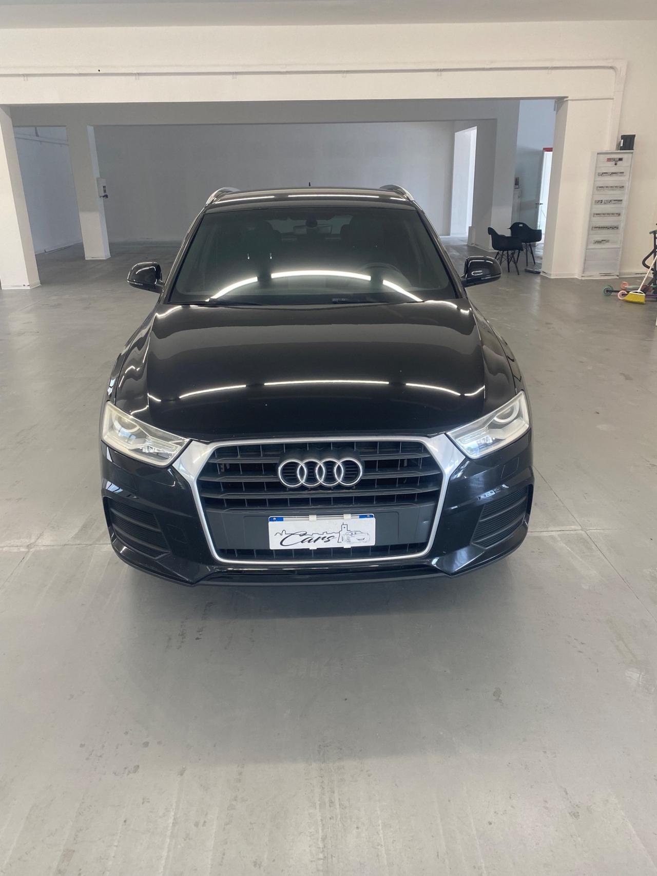 Audi Q3 2.0 TDI 120 CV Sport