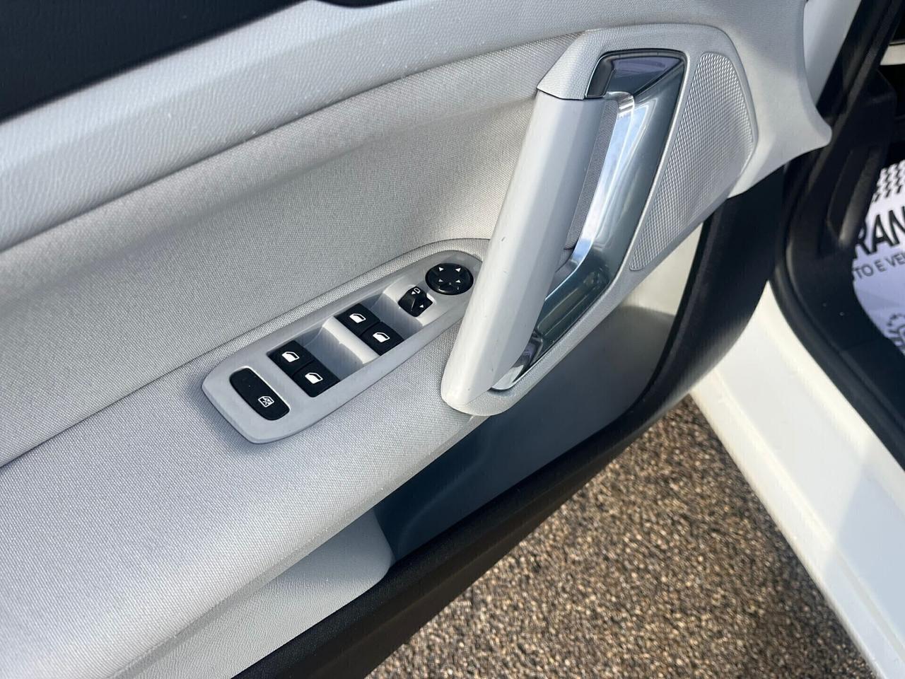 Peugeot 308 BlueHDi 120 SW Allure Unipro 2015