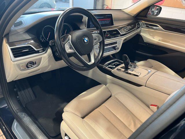 BMW 725 LUXURY