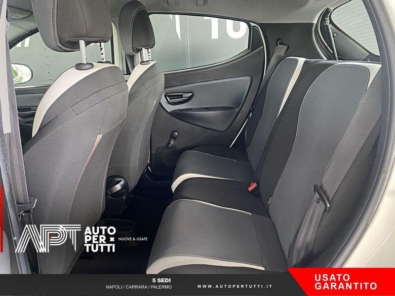 Lancia Ypsilon Ypsilon 0.9 t.air Elefantino ecochic metano 80cv E