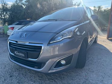 Peugeot 5008 1.6 HDi 115CV Allure 7 POSTI