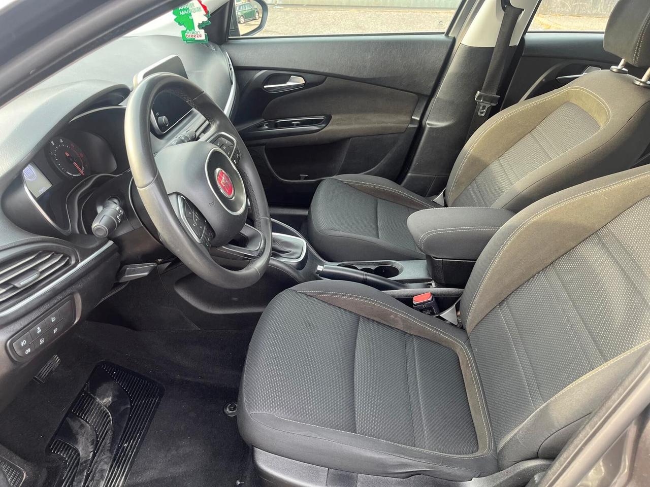 Fiat Tipo 1.6 Mjt S&S DCT 5 porte Lounge