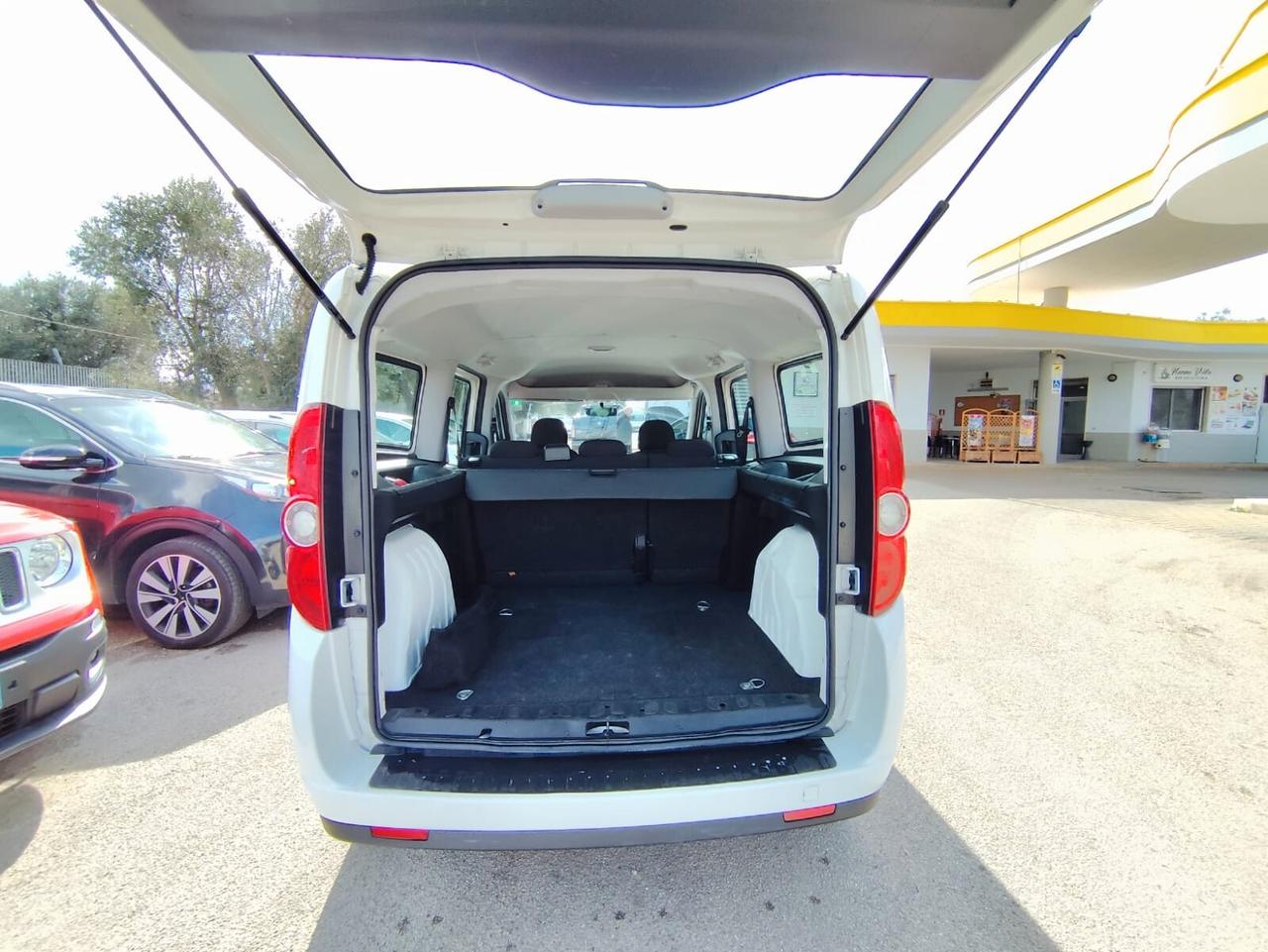 Fiat Doblo Doblò 2.0 MJT PL Combi Maxi N1 SX