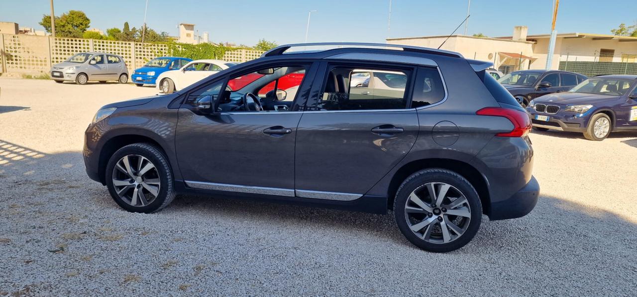 Peugeot 2008 1.2 Benz Black Matt 2015 CRONO CASA MADRE