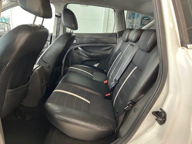 FORD Kuga 2.0 TDCi 136 CV 4WD Titanium DPF