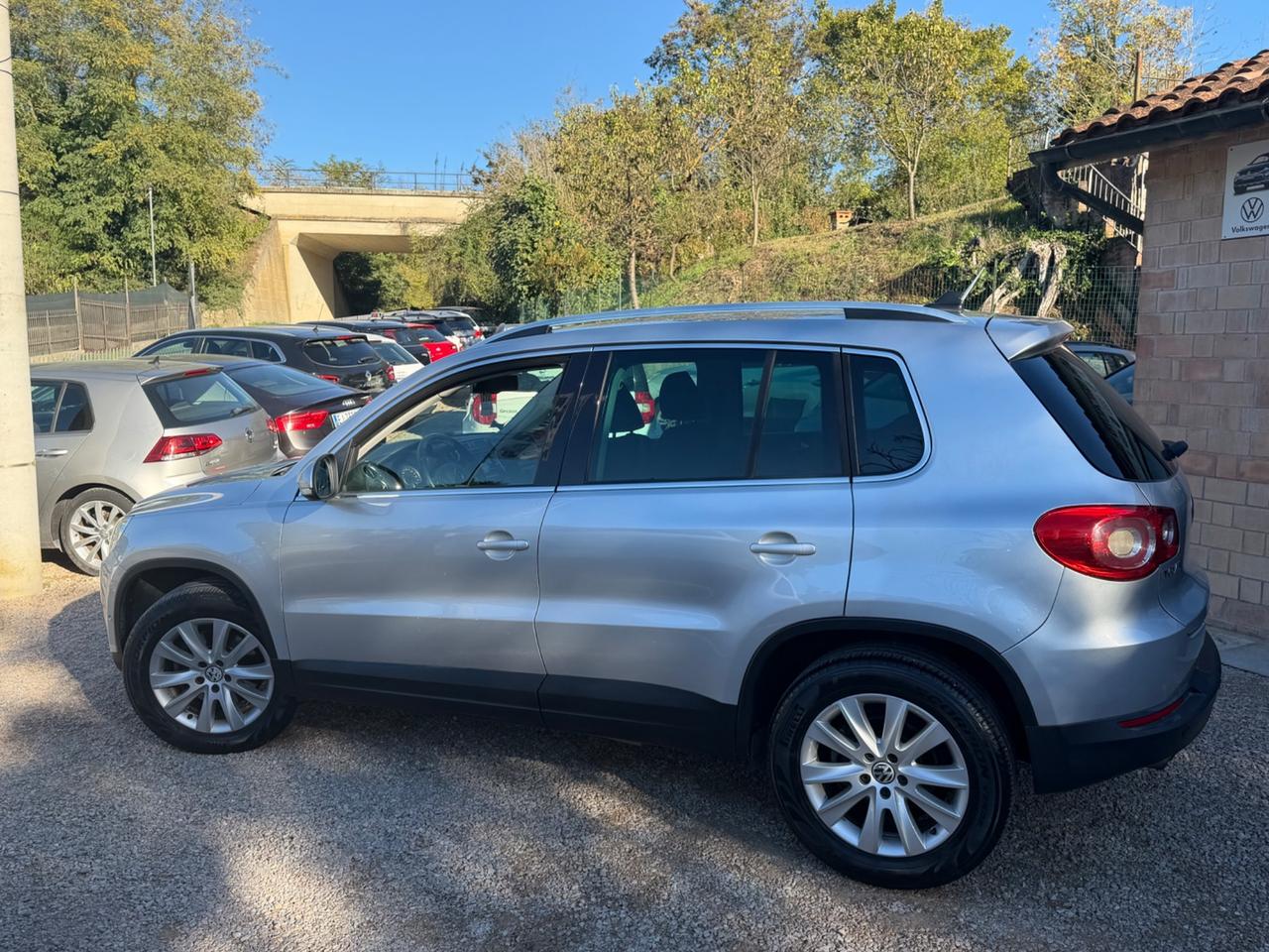 Volkswagen Tiguan 2.0 TDI DPF 4MOTION Track & Field