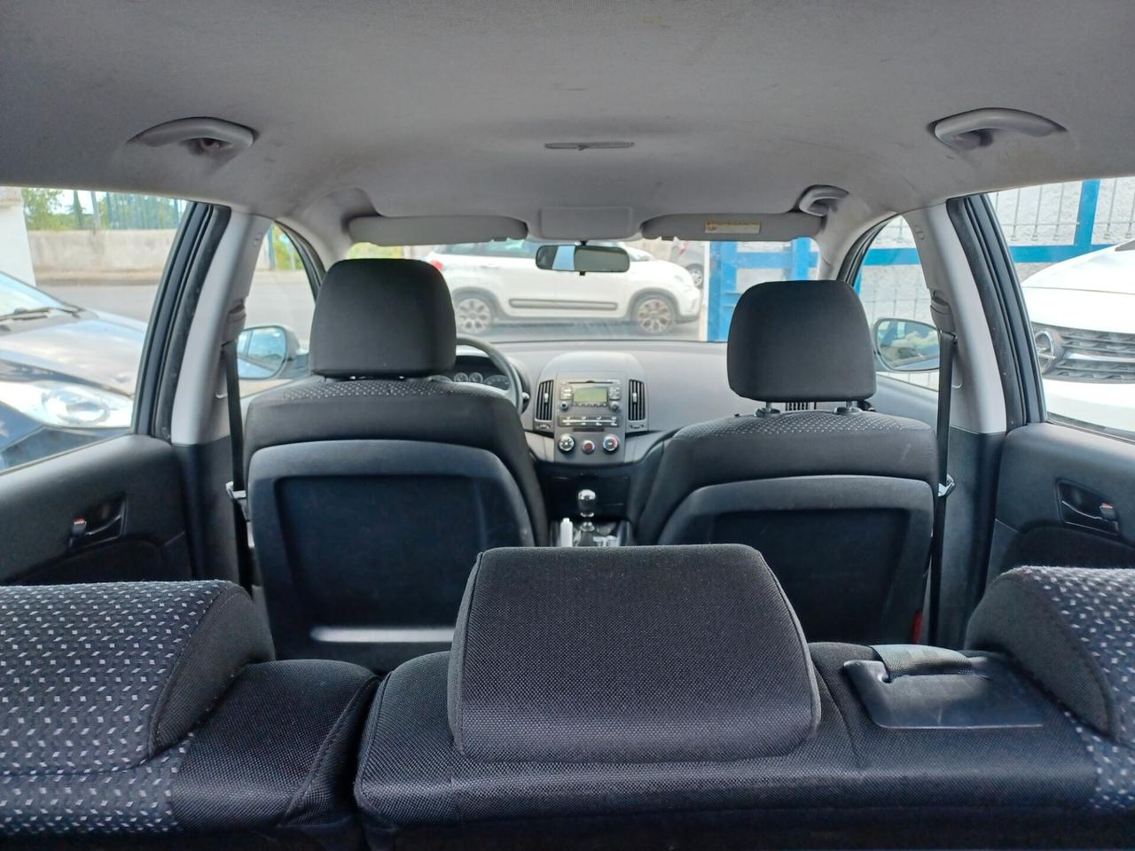 Hyundai i30 1.4 S.W. Blue Drive GPL