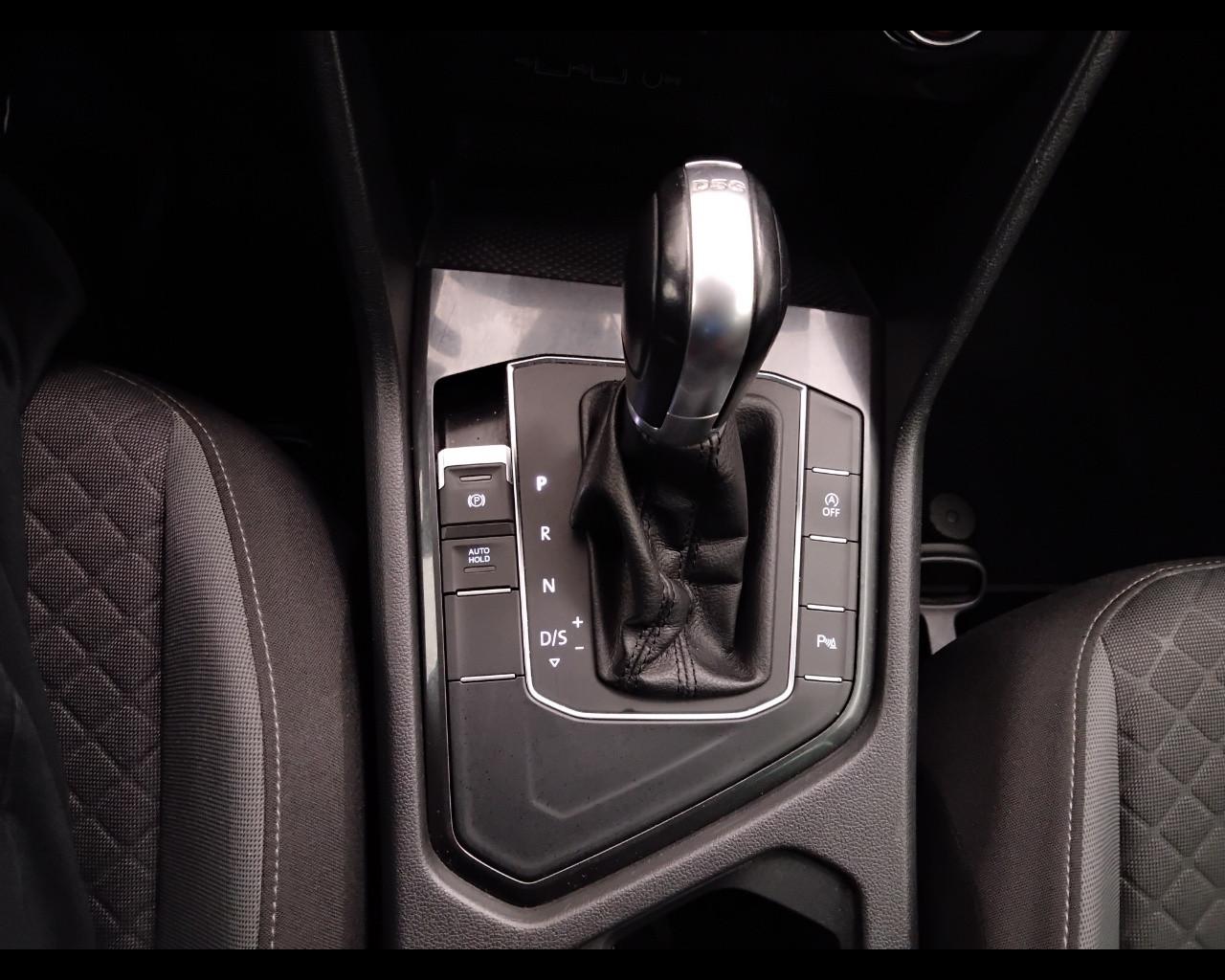 VOLKSWAGEN Tiguan II 2016 - Tiguan 2.0 tdi Business 150cv dsg