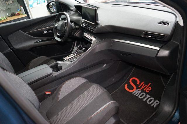 PEUGEOT 3008 BlueHDi 130 S&S EAT8 Active Business