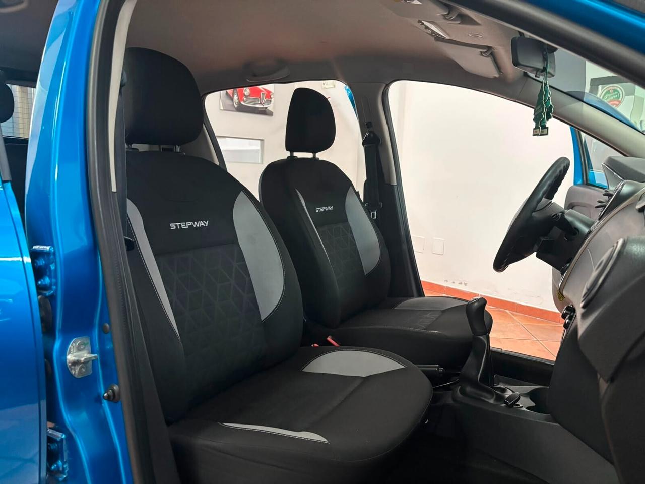 DACIA SANDERO STEPWAY 2013 BENZINA