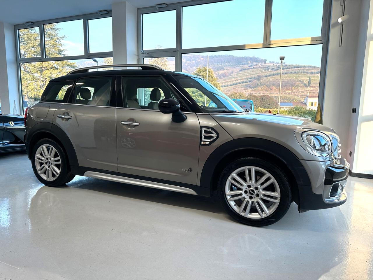 Mini Cooper D Countryman Mini 2.0 Cooper D Hype Countryman ALL4