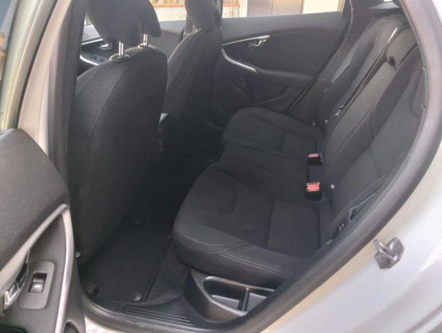 VOLVO V40 Cross Country D2 1.6 Business