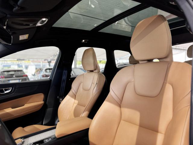 VOLVO XC60 D4 Inscription (Tetto/Pelle Cognac/Led)