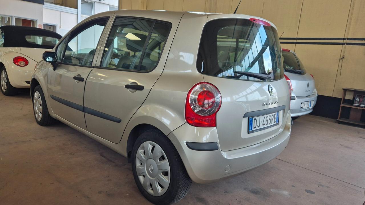 Renault Modus 1.2 16V Grazia