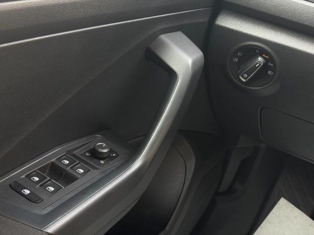 VOLKSWAGEN T-Roc 1.6 TDI Advanced *Coockpit*LED*