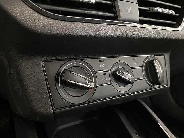 SKODA Kamiq 1.0 TSI Ambition