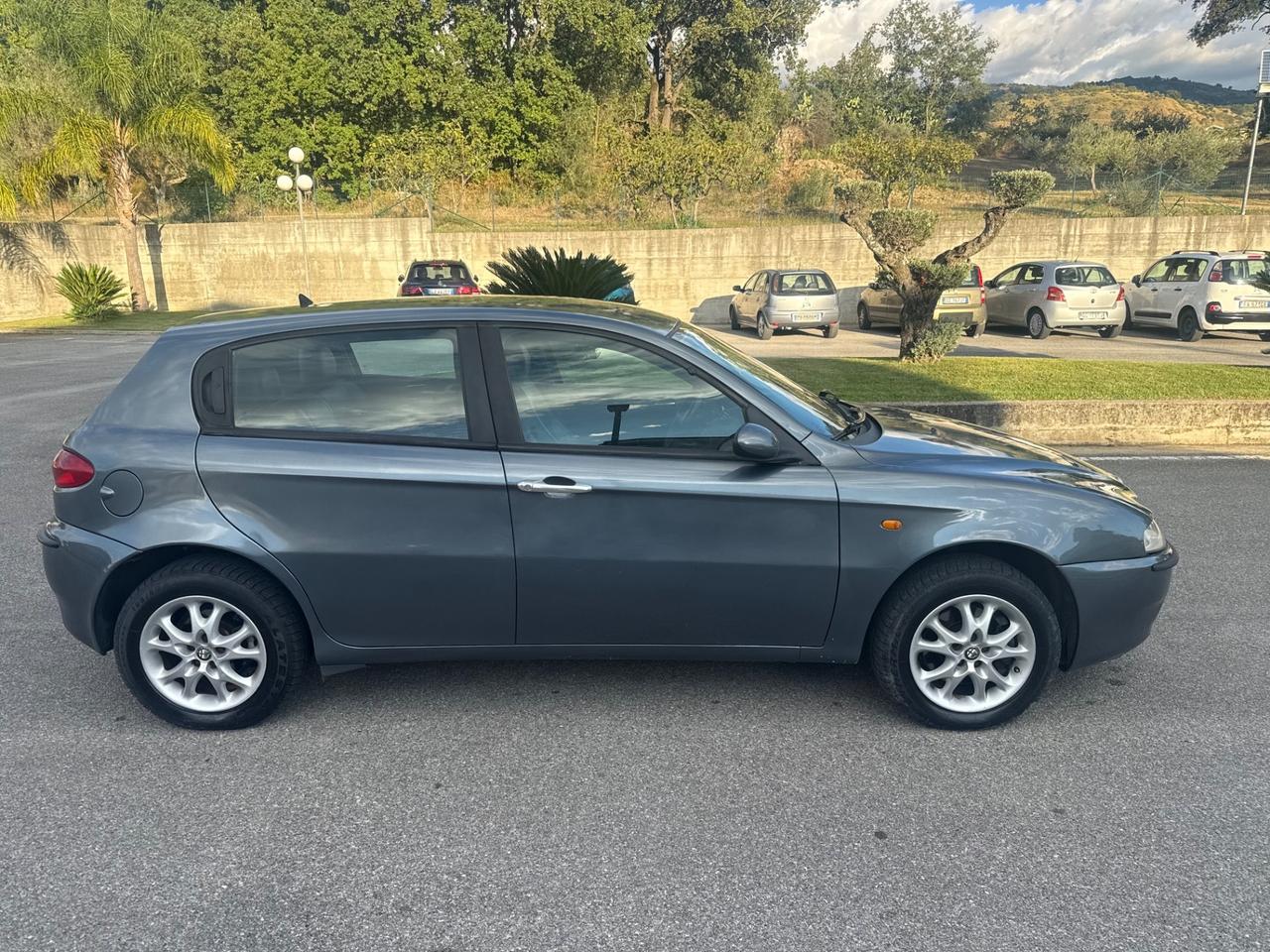 Alfa Romeo 147 1.9 JTD (115 CV)