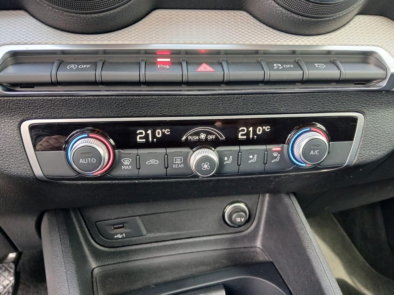 Audi Q2 30 TDI S tronic Business