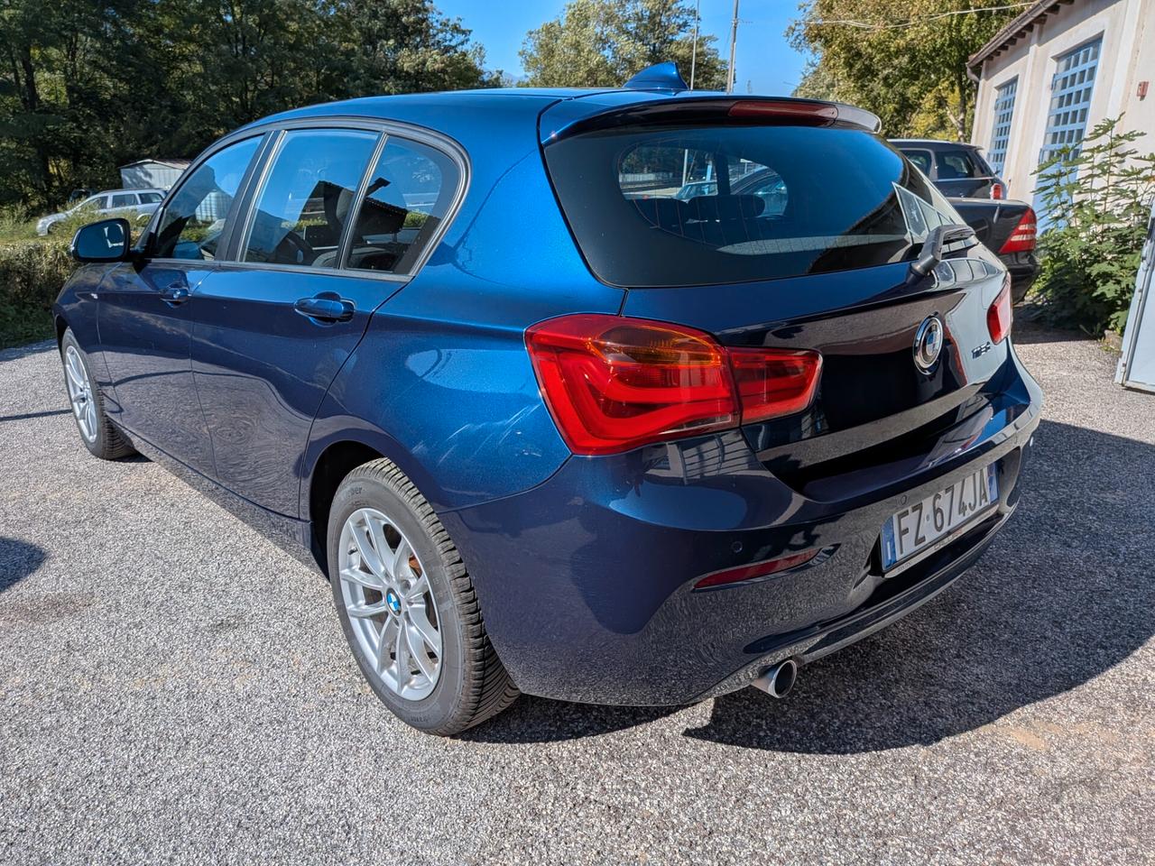 BMW F20 116D Steptronic 116CV