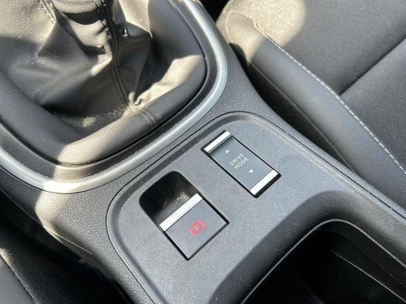Jeep Avenger 1.2 Turbo 100 CV Altitude 2025 - PARI AL NUOVO