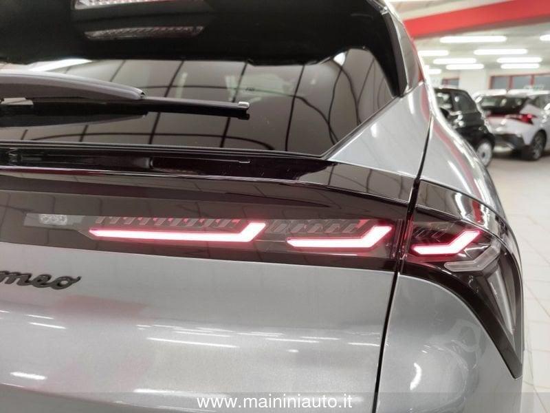 Alfa Romeo Junior 1.2 136cv Hybrid eDCT6 Speciale Cambio Automatico