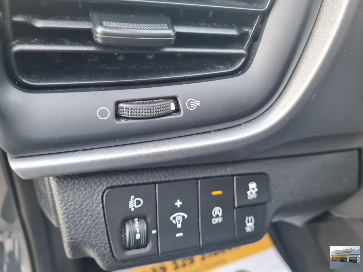 KIA Stonic 1.2 Benzina-Neopatentati-Anno 2022