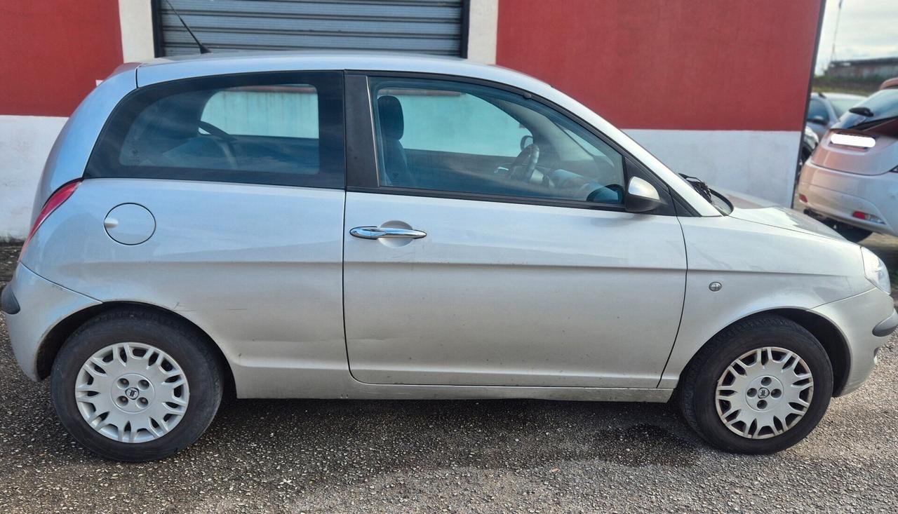 Lancia Ypsilon 1.3 Multijet 16V Argento