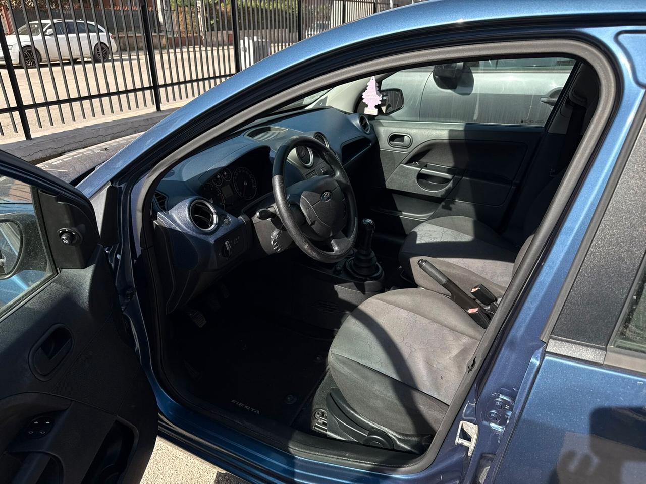 Ford Fiesta 1.4 TDCi 5p. Ghia