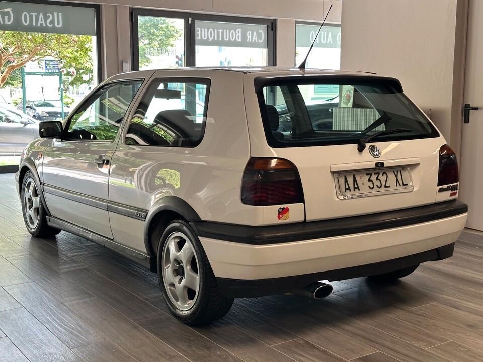 Volkswagen Golf GTI 2.0 16v 3p - ASI CRS