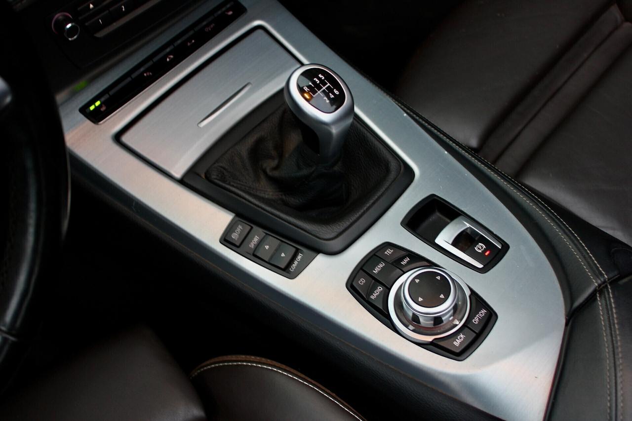 Bmw Z4 sDrive20i INTERNI IN PELLE MARRONE NAVY