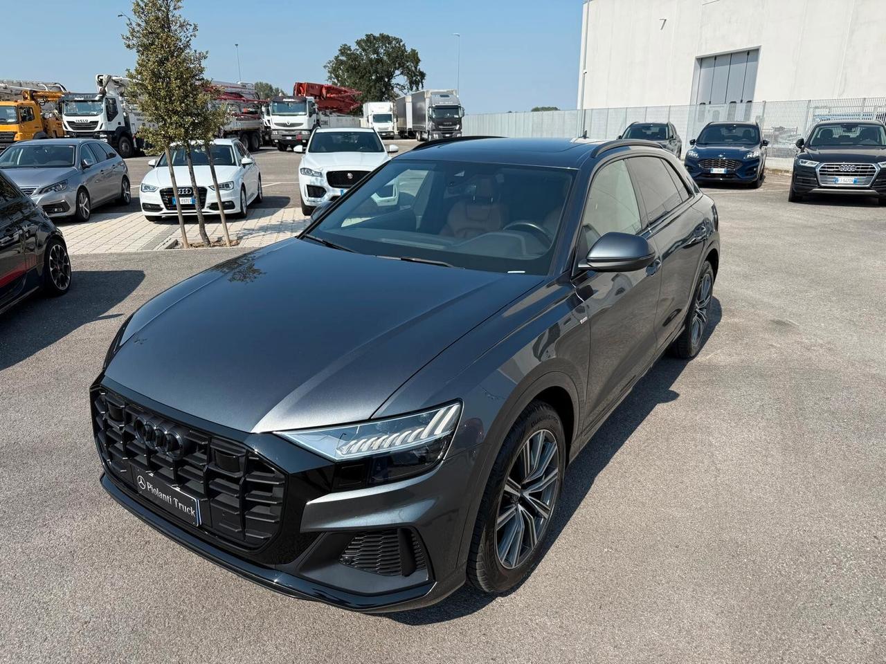 Audi Q8 50 TDI 286 CV quattro tiptronic Sport