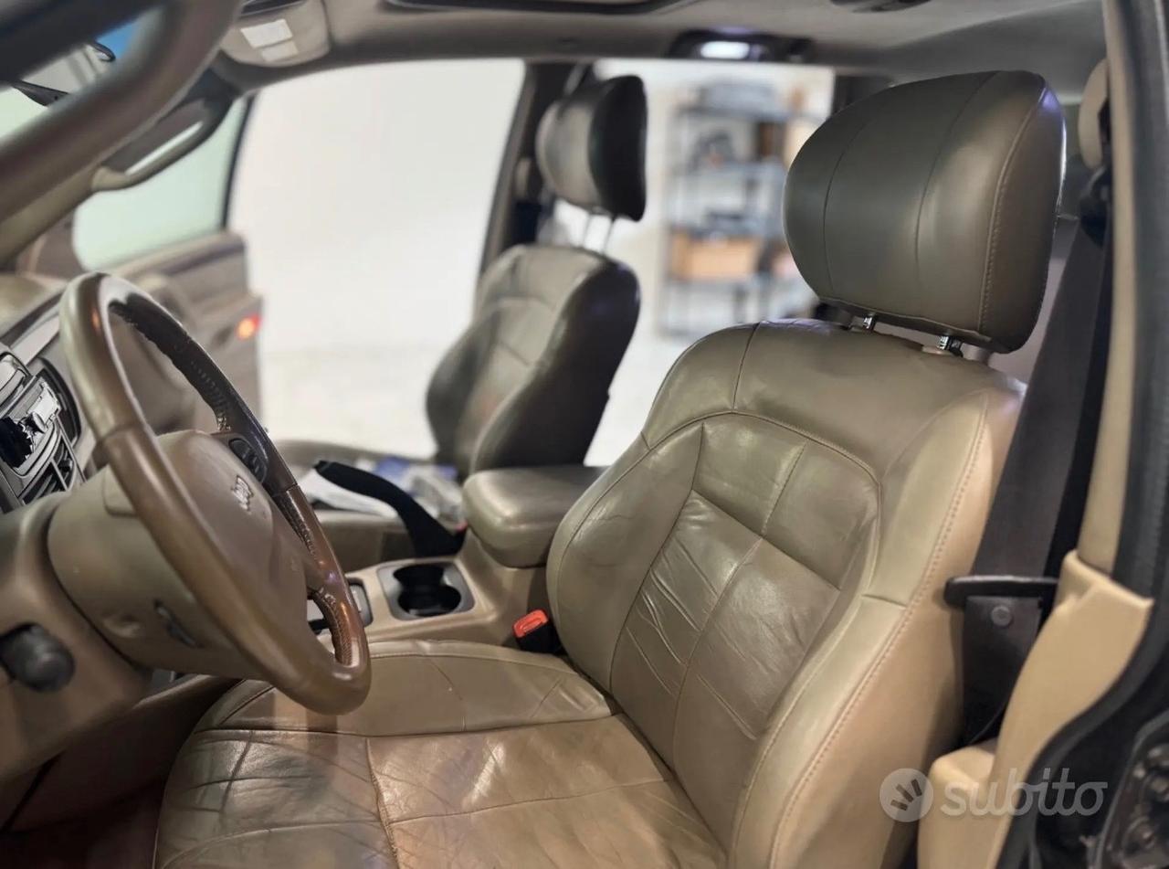 Jeep Grand Cherokee 2.7 Overland OFF ROAD