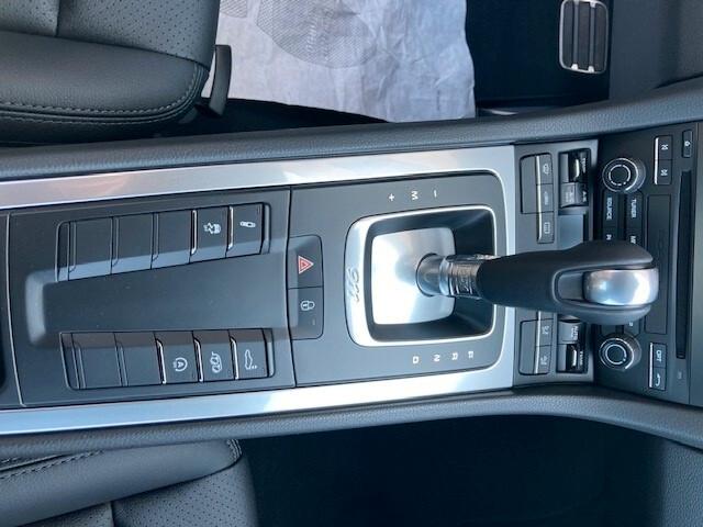 Porsche 911 3.0 Carrera Coupé solo 41.000 km