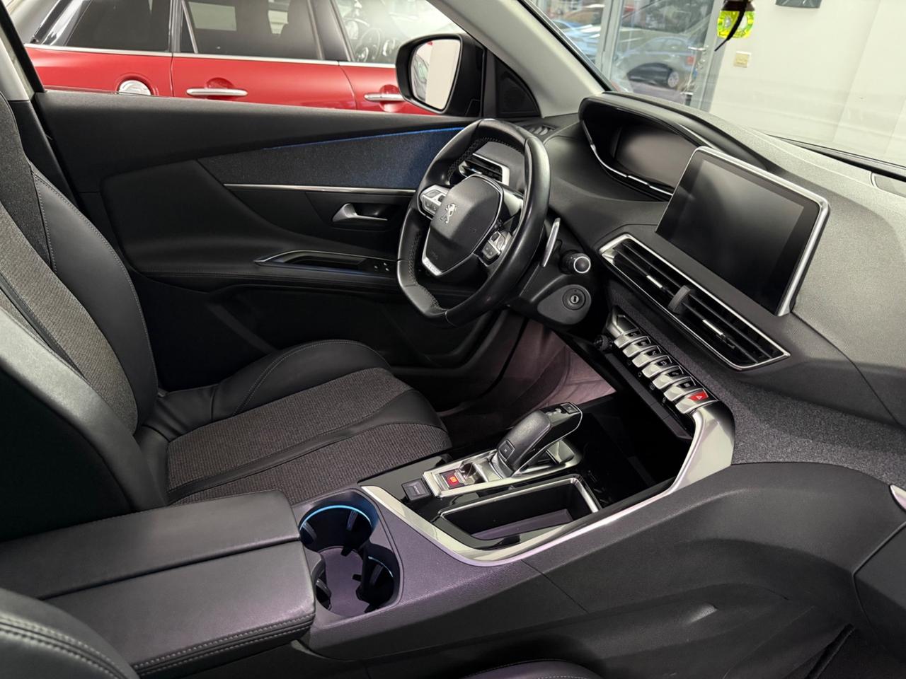 Peugeot 3008 BlueHDi 130 S&S EAT8 Allure