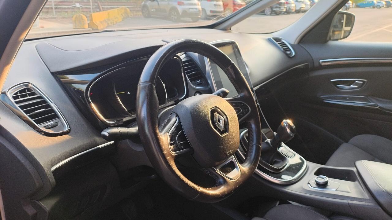 Renault Espace 7 posti