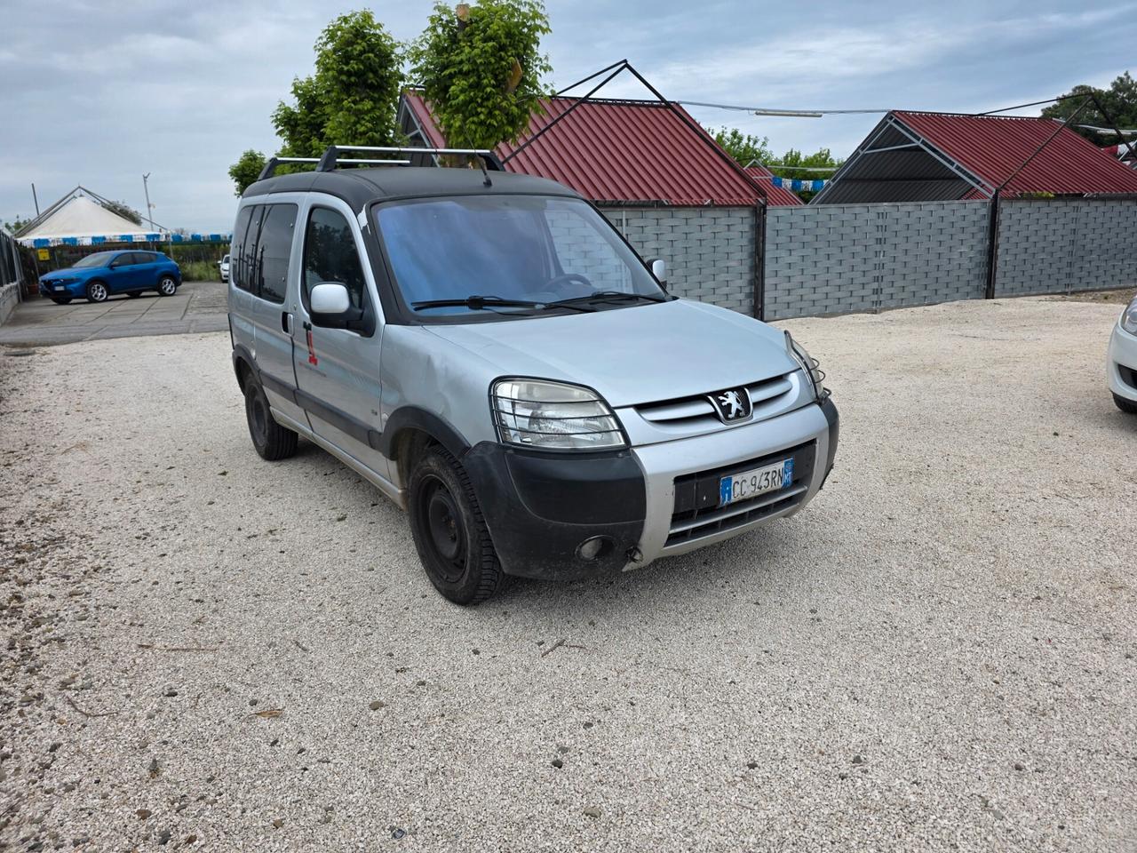 Peugeot Ranch 2.0 HDi 5p. XT