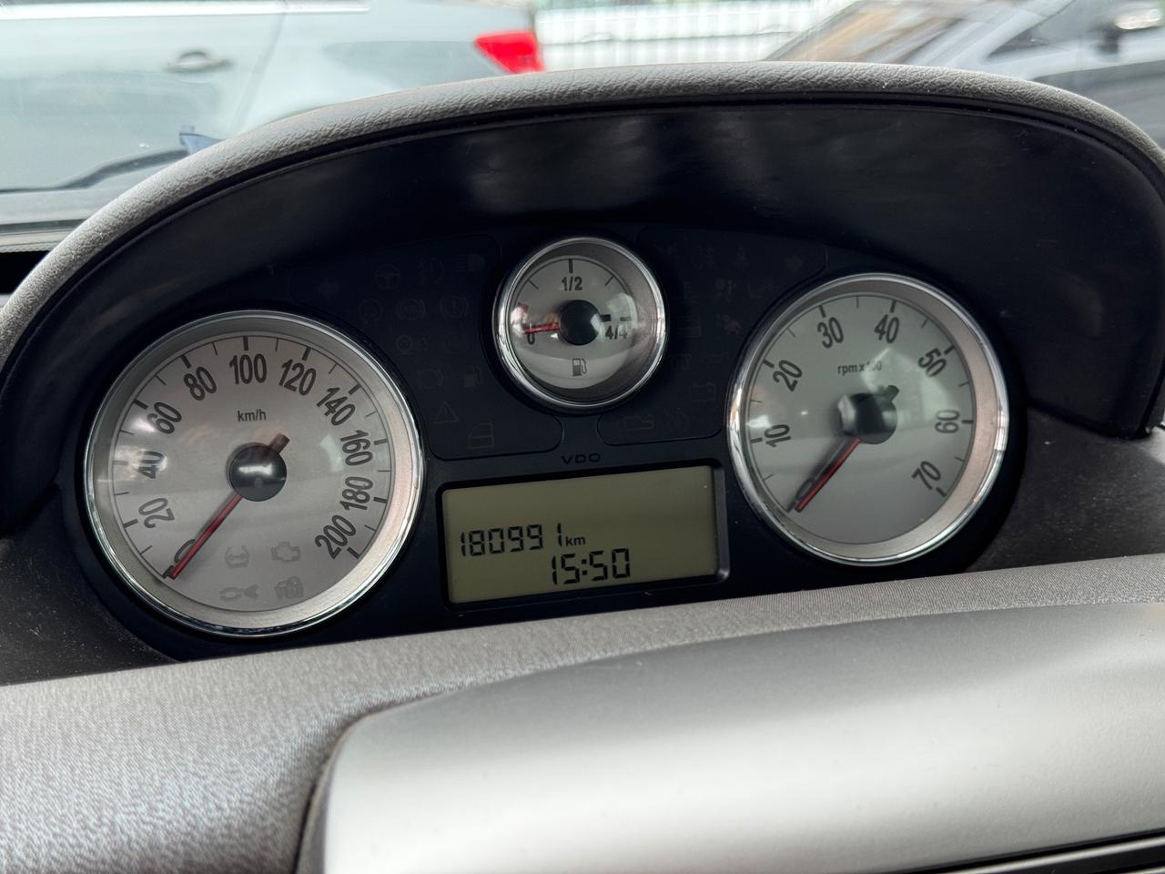 Lancia Ypsilon 1.2- Distribuzione sostituita alla consegna