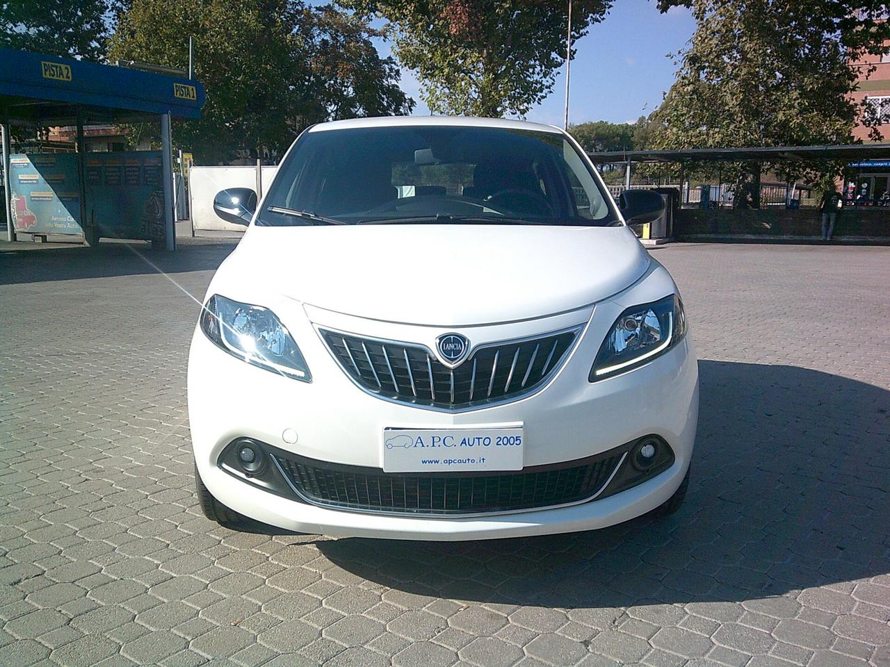 Lancia Ypsilon 1.0 FireFly 5 porte S&S Hybrid Gold*Prezzo Reale*