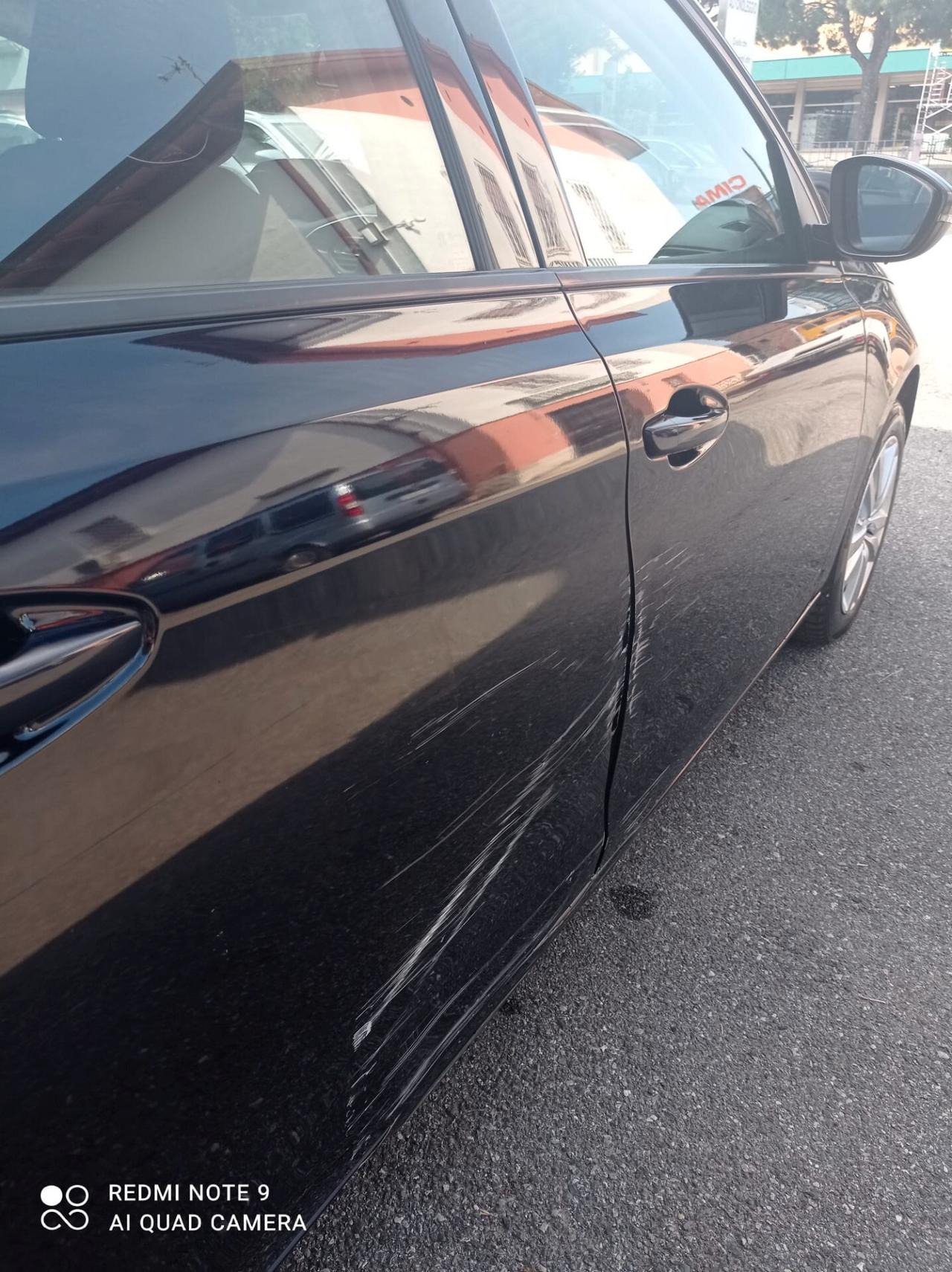 Peugeot 308 BlueHDi 130 S&S EAT6 SW Business