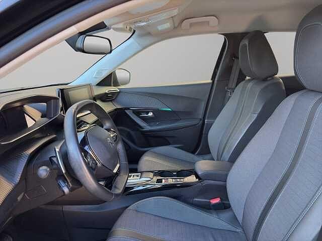 Peugeot 2008 PureTech 130 S&S EAT8 Allure