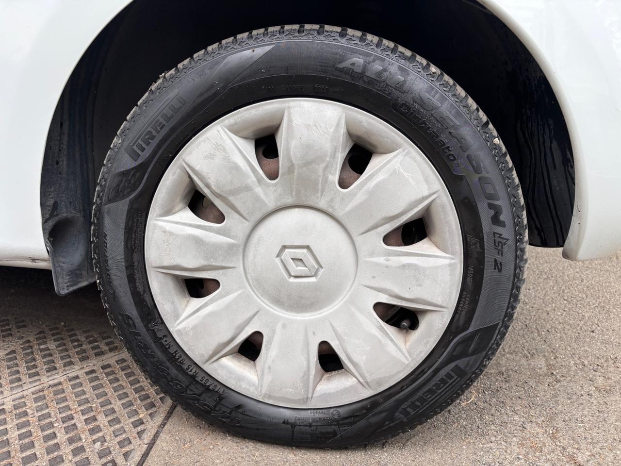 Renault Modus Grand 1.2 16V Live