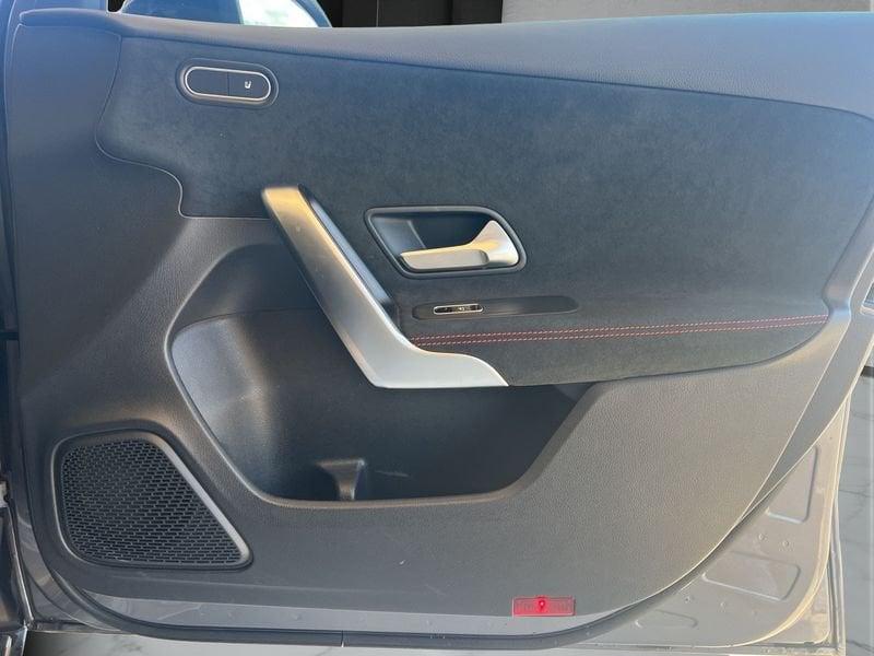 Mercedes-Benz Classe A A 180 d AMG Line Advanced Plus