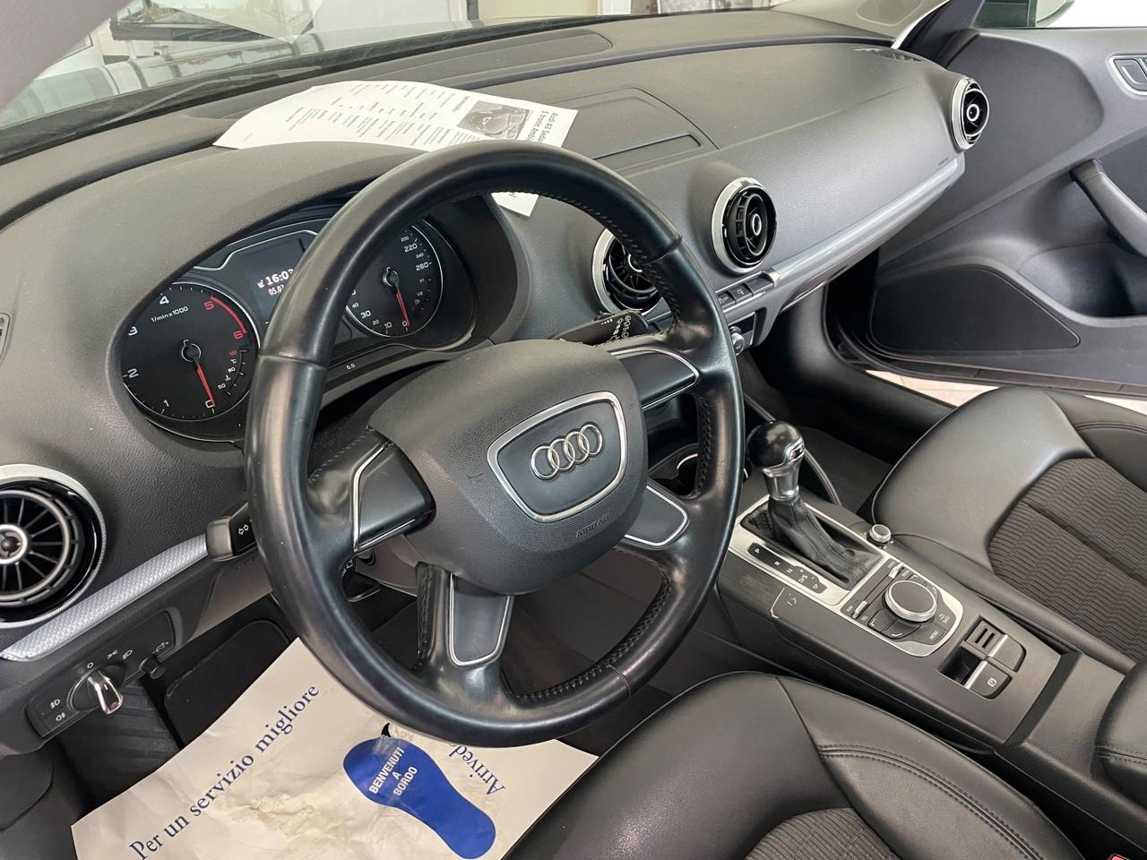 Audi A3 Sedan 1.6 TDI clean diesel S tronic Ambiente