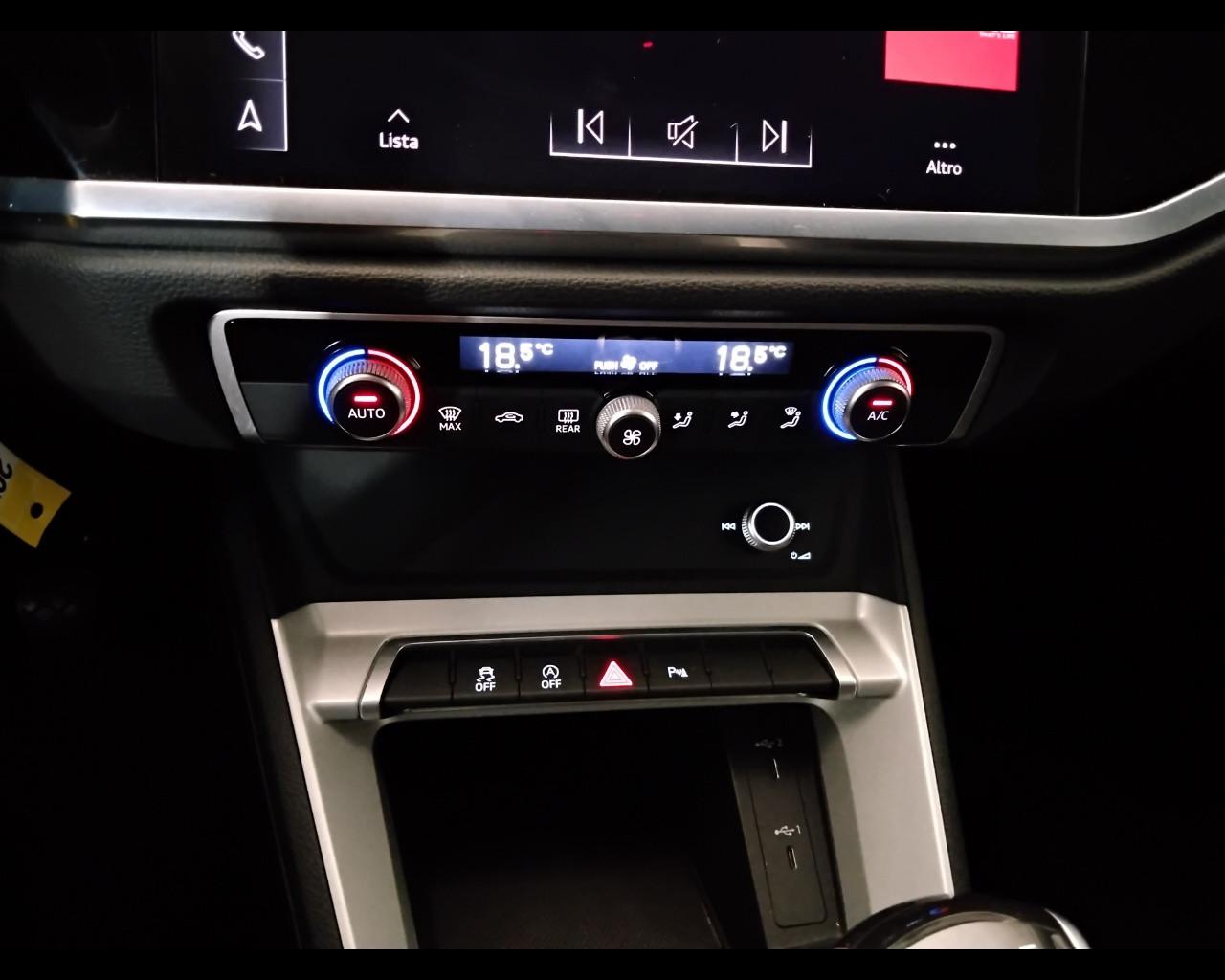 AUDI Q3 II 2018 - Q3 35 2.0 tdi Business Advanced