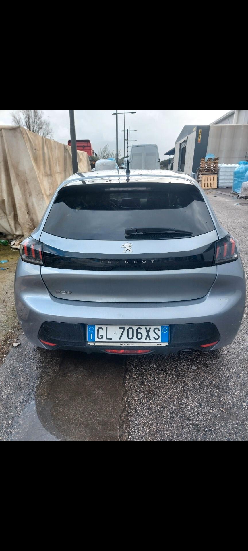 Peugeot 208 1.5 DIESEL 53 mila km dicembre 2022 prov nord italia