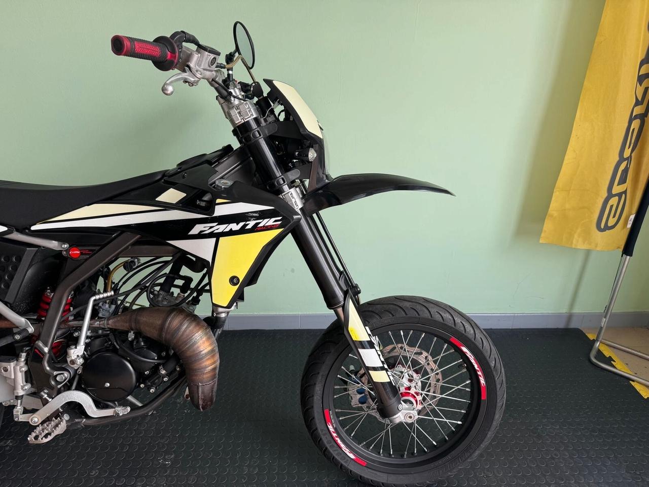 Fantic Motor Motard 50 Performance 2t